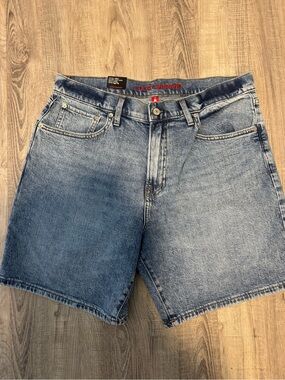Lucky Brand Men's Light Wash Denim Jean Shorts